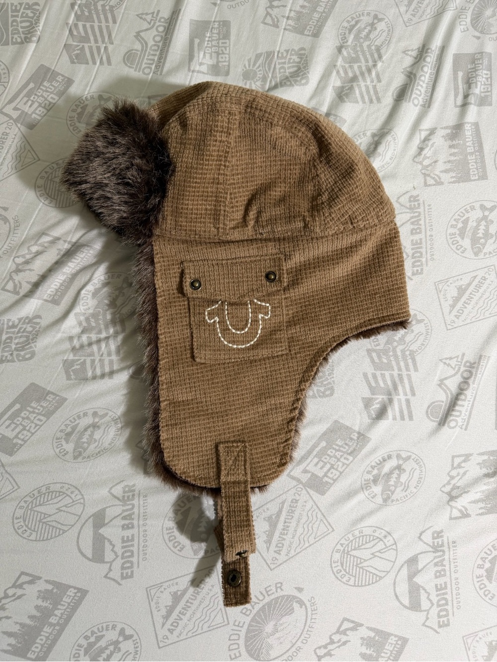True Religion Corduroy Faux Fur Trapper Hat Chin Strap Horseshoe Pockets Y2K
